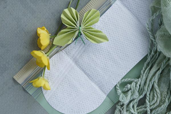 女人一个月大姨妈来两次,女人一个月来二次大姨妈正常吗