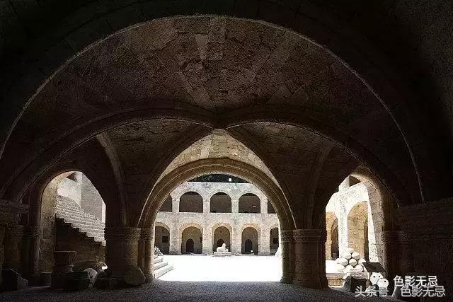 佳能l级非红圈镜头,佳能半画幅相机红圈镜头推荐