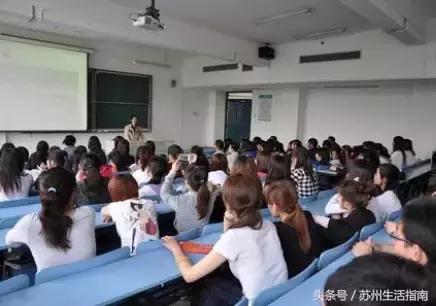 一部iPhoneX的钱，能在苏州干什么？2800个鲜肉月饼……