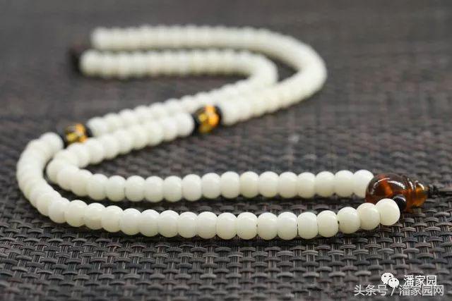 白玉菩提包浆开片能卖多少钱,白玉菩提怎么包浆开片