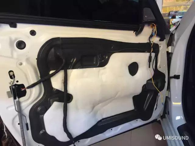 宝马5系改装大屏音频切换,优美声dsp480功放测评