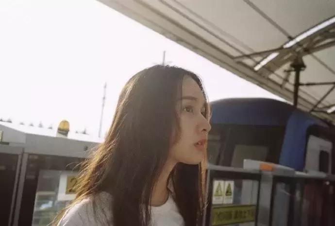 日本爱情动作片里的小妹妹太可怜了