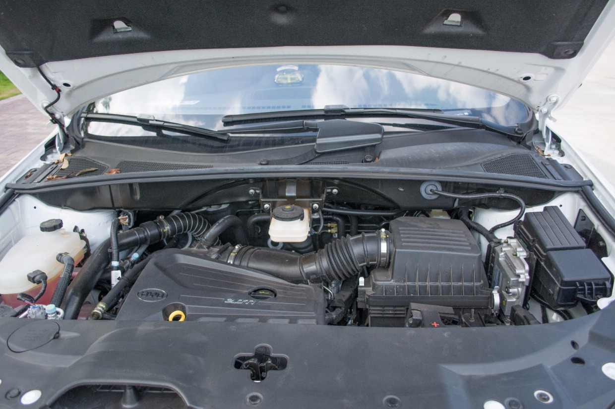 比亚迪s7多少公里换变速箱油,比亚迪s7变速箱是干式还是湿式