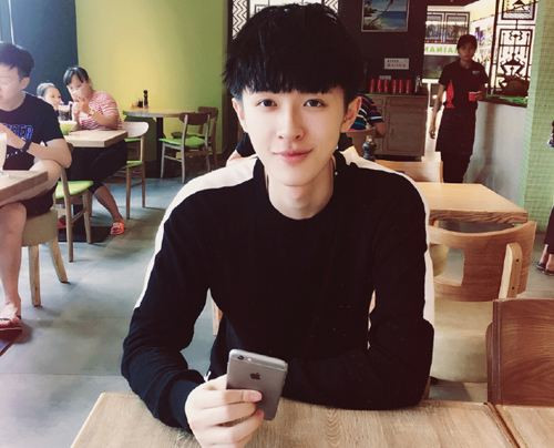 各种各样的小哥哥特别帅,各种类型的小哥哥