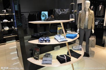 开服装店的真实感受,开服装店光顾人少怎么办