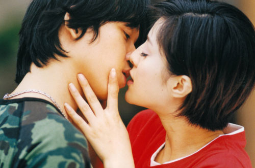 盘点一些当红女星的“第一次”最后一位引争议！