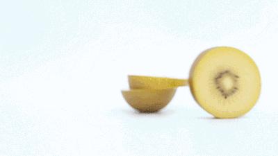 猕猴桃如何快速去皮去核,猕猴桃不粘手切法