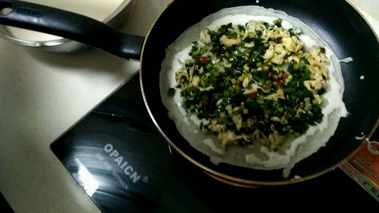 煎饼怎么做出来又软又劲道,煎饼怎么能煎得又薄又脆