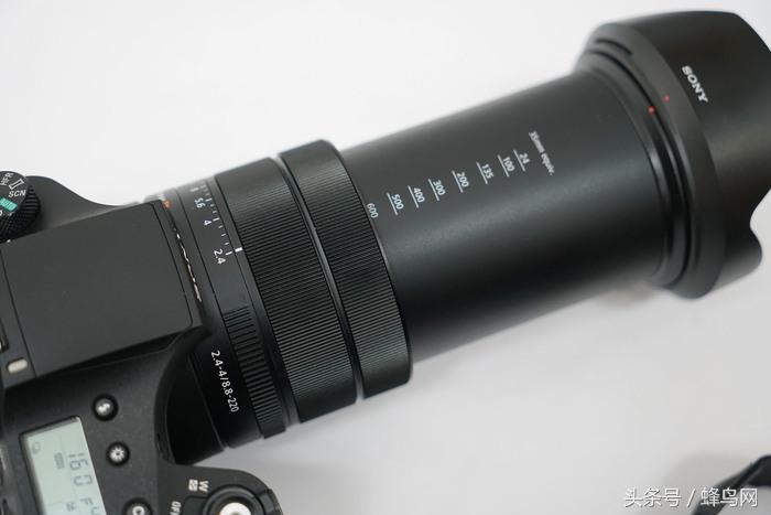索尼黑卡rx0ii,索尼发布的第一代黑卡rx0