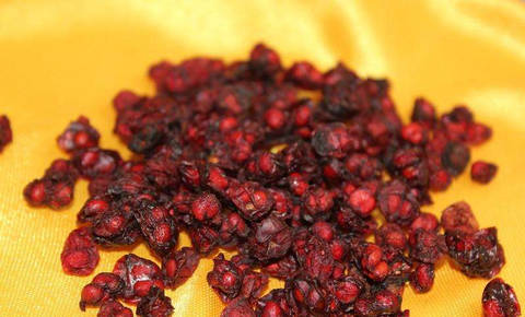 过早绝经吃什么雌激素恢复子宫,过早的绝经了要怎么调理才来月经