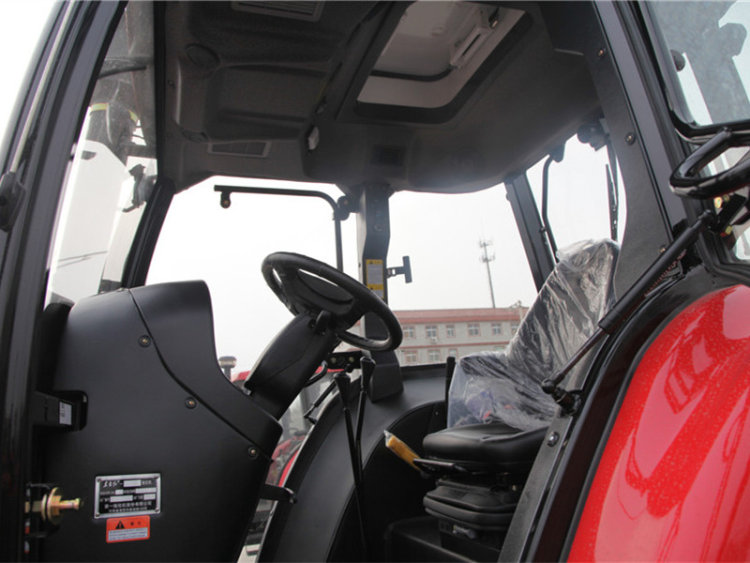 1604拖拉机和挖掘机哪个厉害,国产1604拖拉机销量好的十款