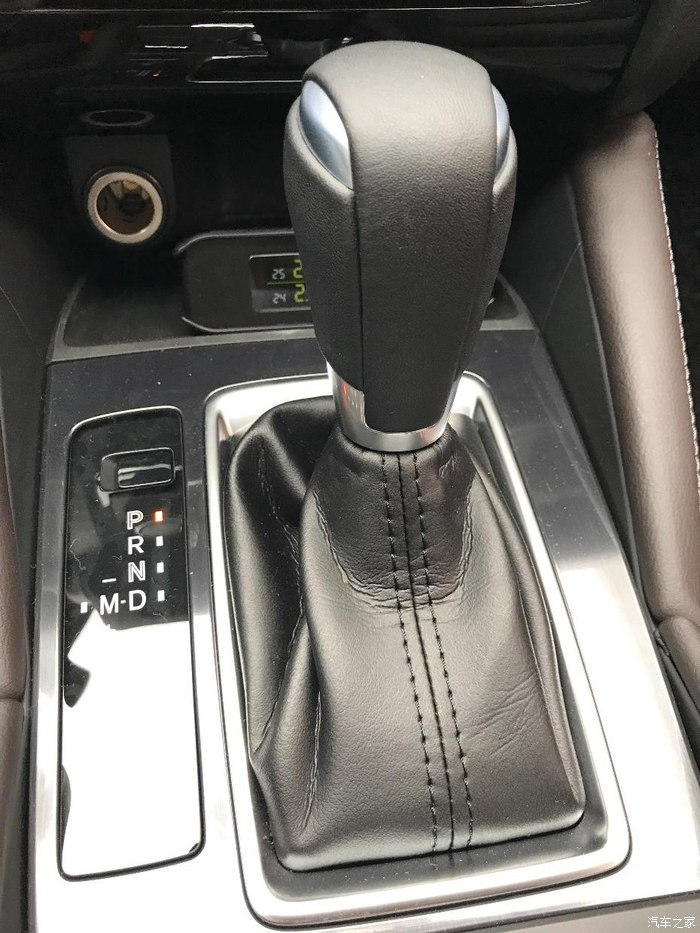 阿特兹换挡略有顿挫正常吗,阿特兹2.5蓝天运动版有拨片换挡