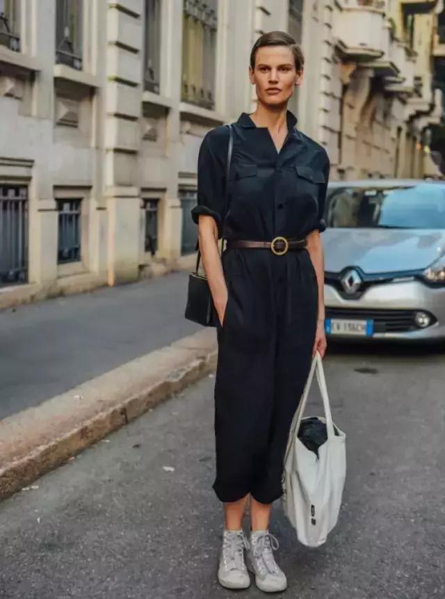 2021什么小白鞋经典又时尚女,小白鞋与运动鞋哪款比较时尚百搭