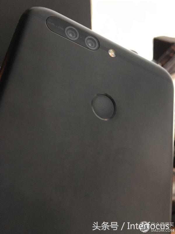 荣耀9和荣耀v9有啥区别,华为v9和荣耀9的差别