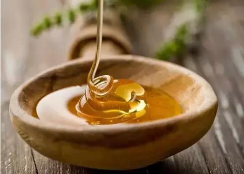 什么样的蜂蜜才属于好蜂蜜,怎样判断蜂蜜是假蜂蜜还是真蜂蜜