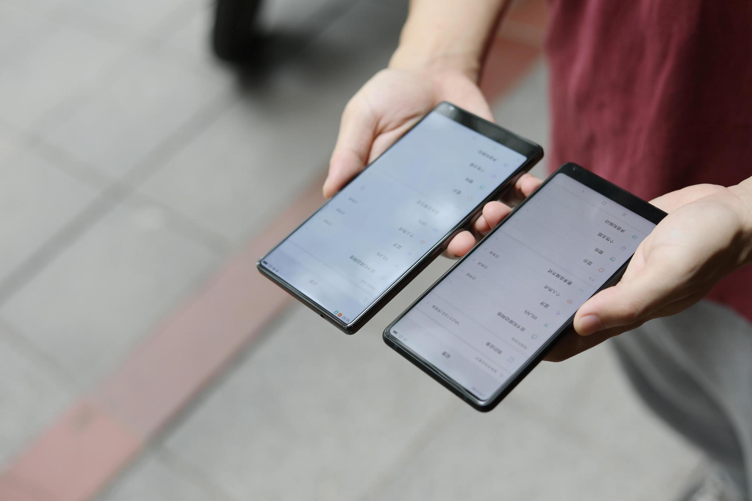 小米mix屏幕对比小米mix2,小米mix和小米mix2对比