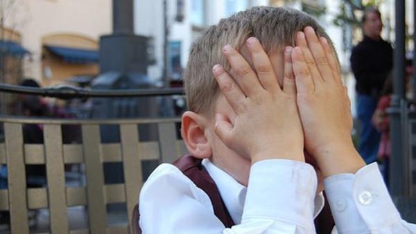 为争一口气,我在童装店硬是“逼”哭了孩子