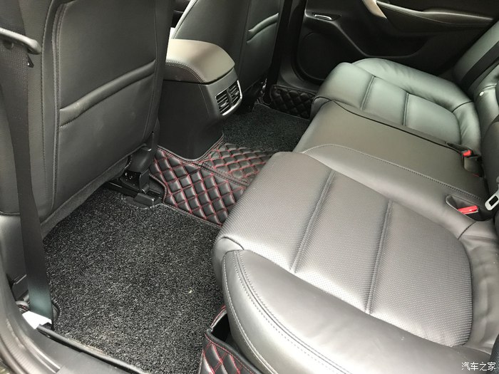 阿特兹换挡略有顿挫正常吗,阿特兹2.5蓝天运动版有拨片换挡