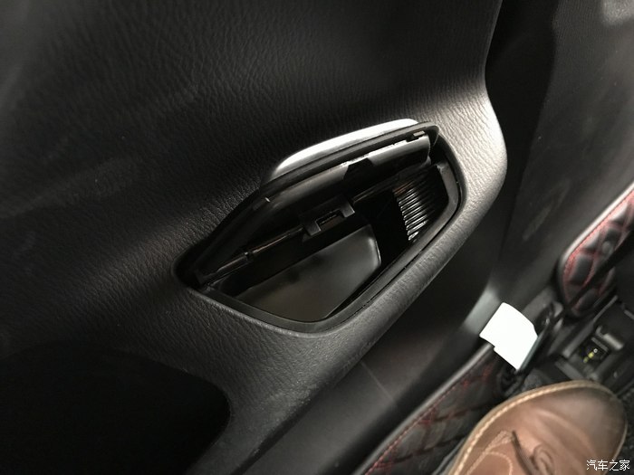 阿特兹换挡略有顿挫正常吗,阿特兹2.5蓝天运动版有拨片换挡