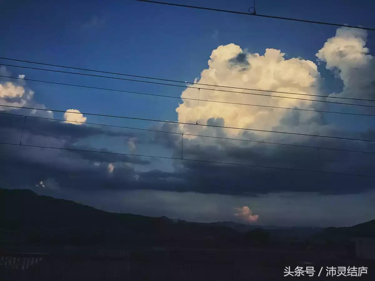 如果你只有一天的时间去乐山,如果你只有两天时间游南京