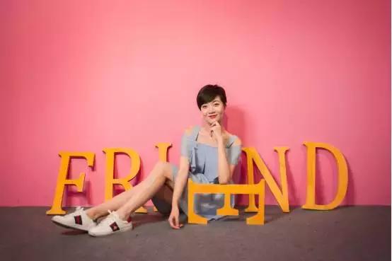 色温摄影灯,南冠led补光灯拍摄