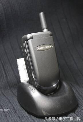 朋友圈被“10年前的手机”刷屏了！老泪纵横，都是青春和故事啊