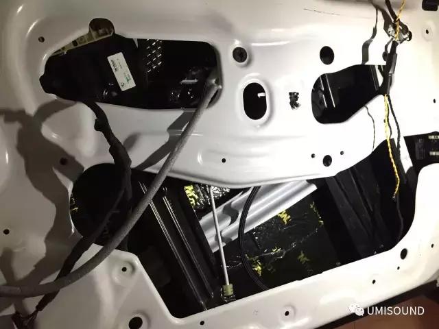 宝马5系改装大屏音频切换,优美声dsp480功放测评