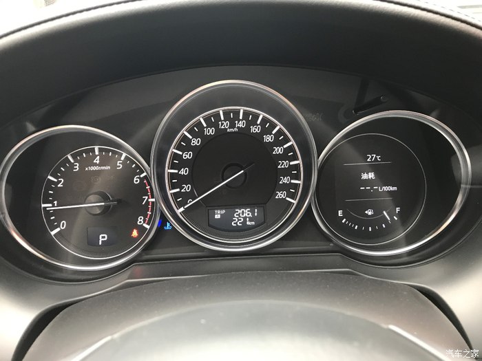 阿特兹换挡略有顿挫正常吗,阿特兹2.5蓝天运动版有拨片换挡