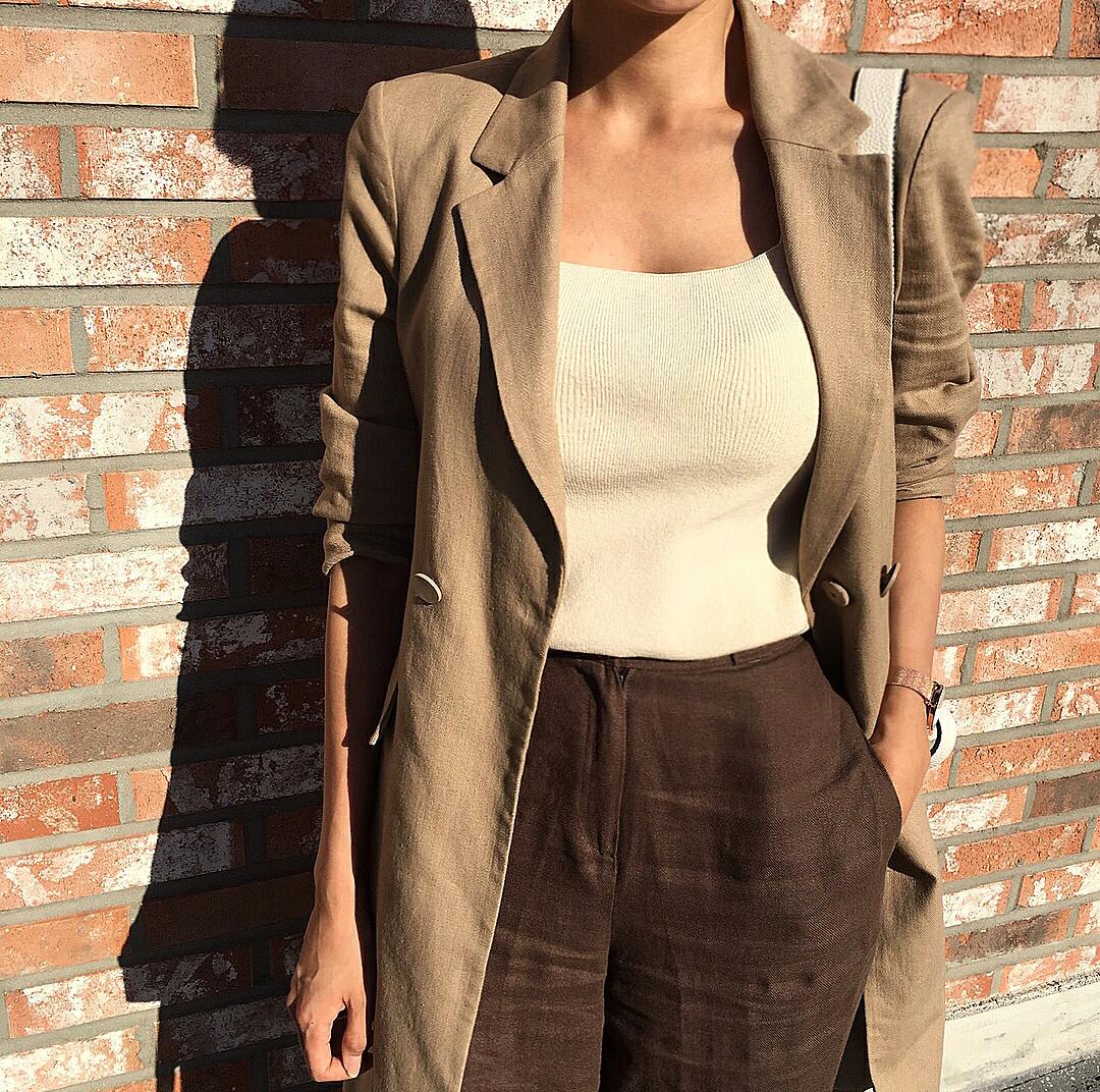 秋装搭配一整套休闲时尚减龄,有哪些秋装搭配实用又时髦的