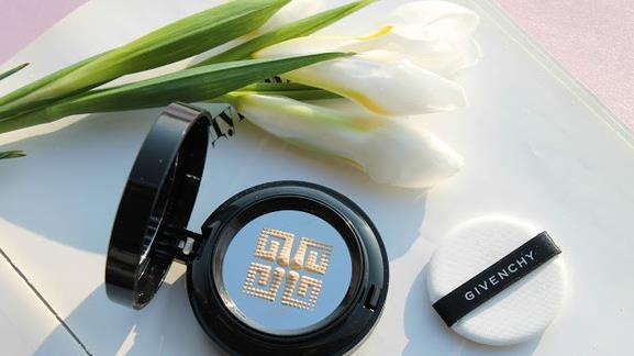 有十多种色号的气垫,特别多的气垫大全