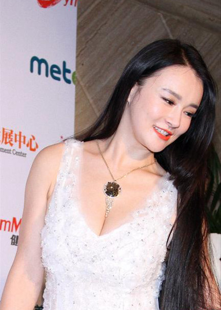 中国球员老婆颜值排名,拳王老婆中国明星