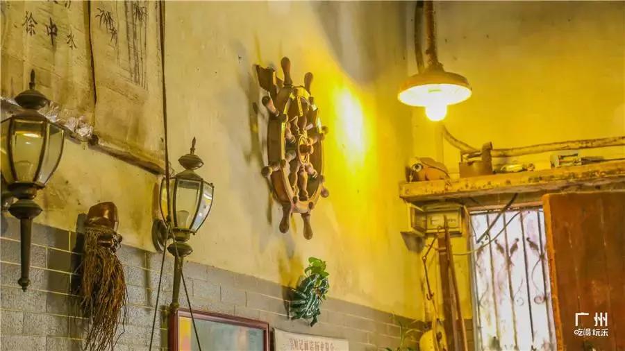 广州有家云吞面开了64年，十元一碟炸云吞！深藏巷中的老广味！