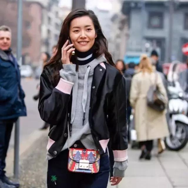 一个iphone能卖多少钱,杨幂同款包2018新款