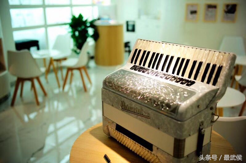 成都手风琴博物馆,成都手风琴艺术中心