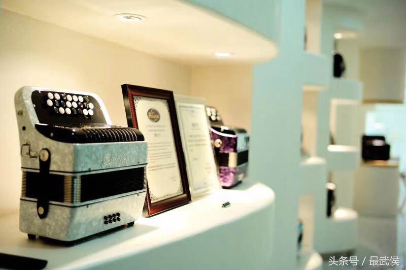 成都手风琴博物馆,成都手风琴艺术中心