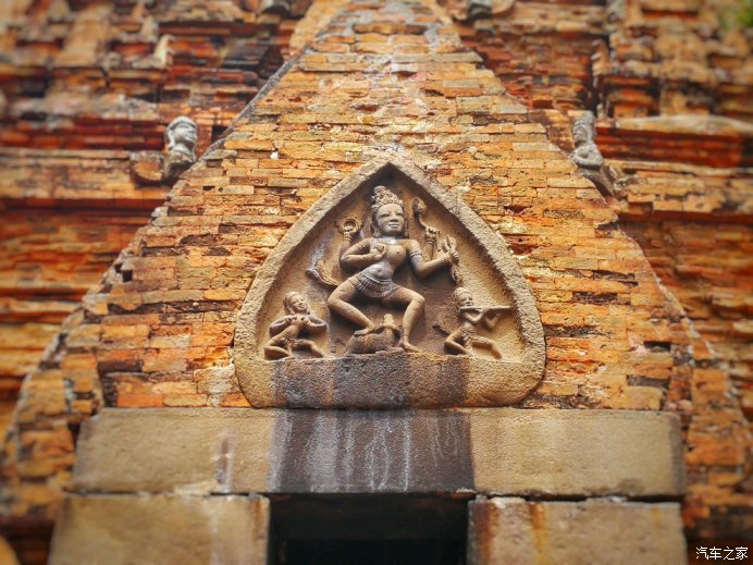 古迹寻访越南芽庄占婆塔,探索越南神秘长发村