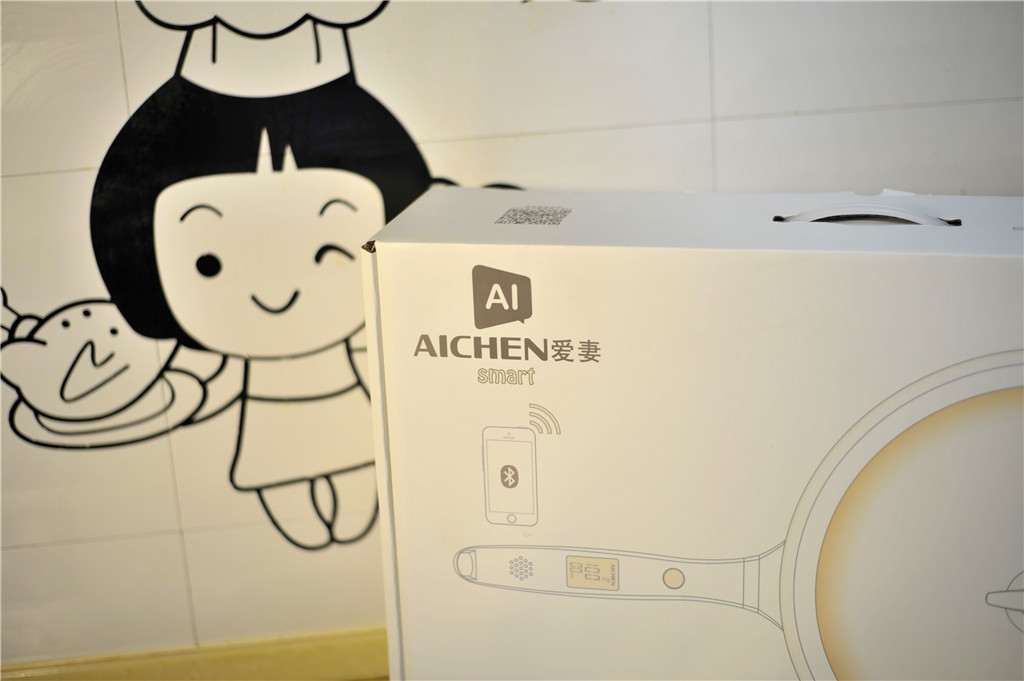 不会烧菜怎么办?这个智能锅比单看菜谱靠谱得多