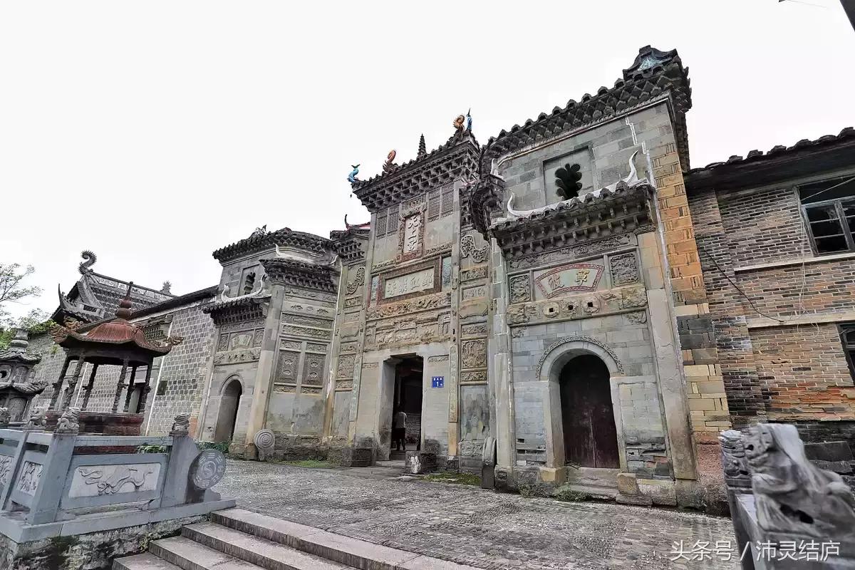 如果你只有一天的时间去乐山,如果你只有两天时间游南京