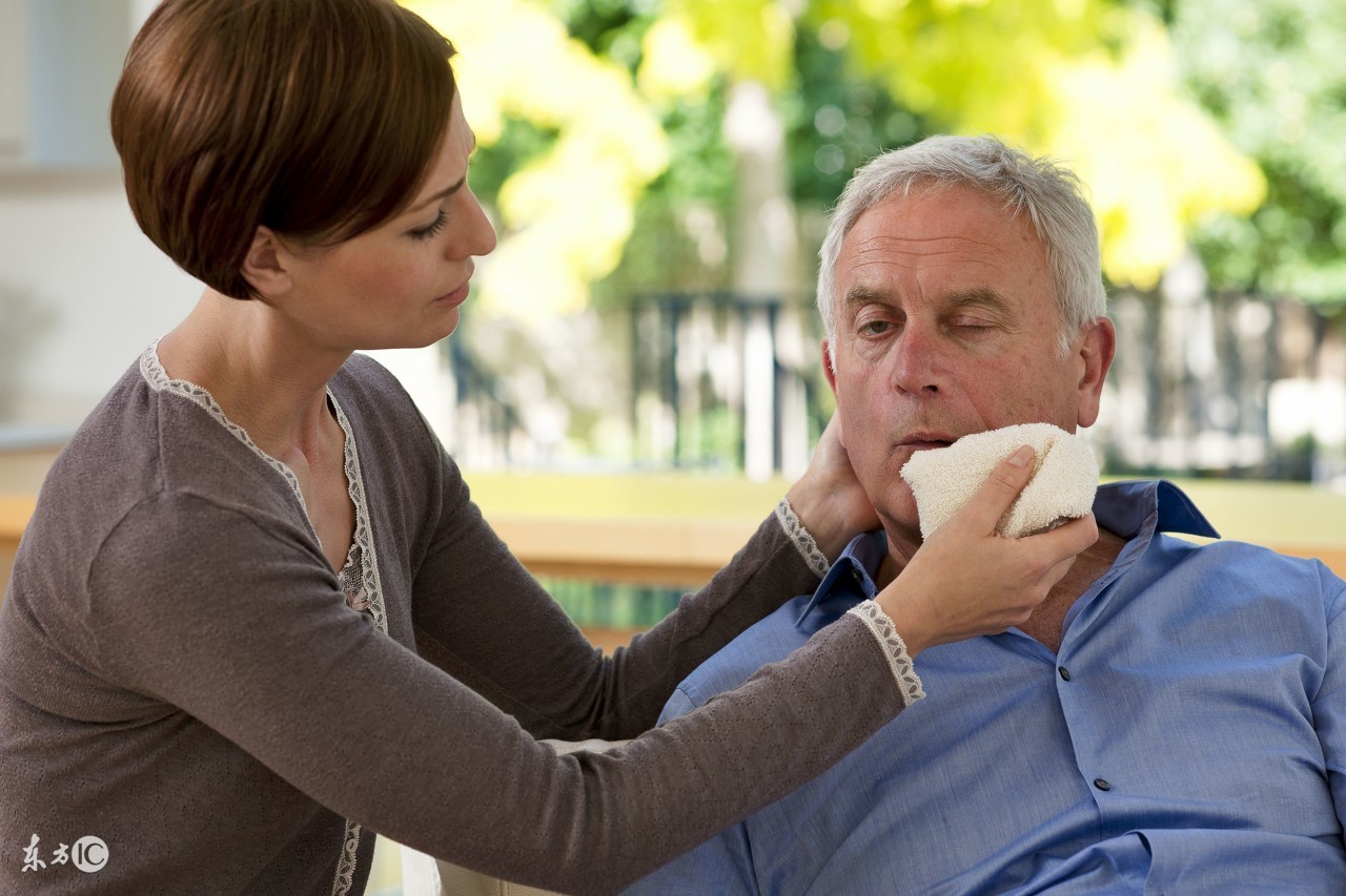 手诊面诊：在危急情况下如何急救