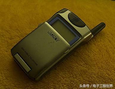 朋友圈被“10年前的手机”刷屏了！老泪纵横，都是青春和故事啊