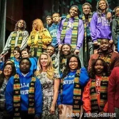 乔布斯的真正成就改变人们的生活,乔布斯改变世界的一瞬间