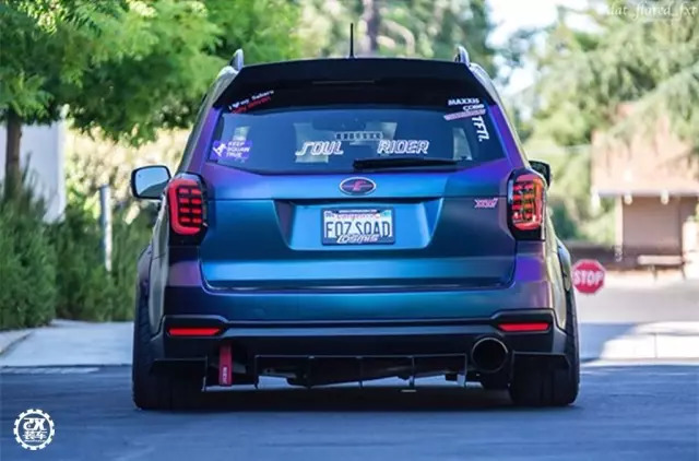 “不务正业”的低趴斯巴鲁森林人,在路上暴走的姿态简直凶猛!