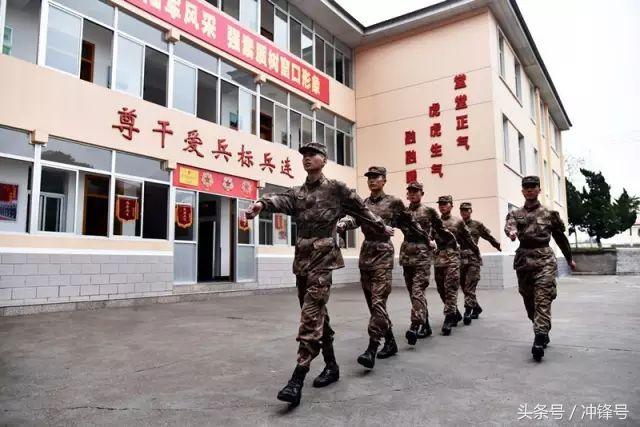 新兵连变化可以有多大,新兵连是什么样子的