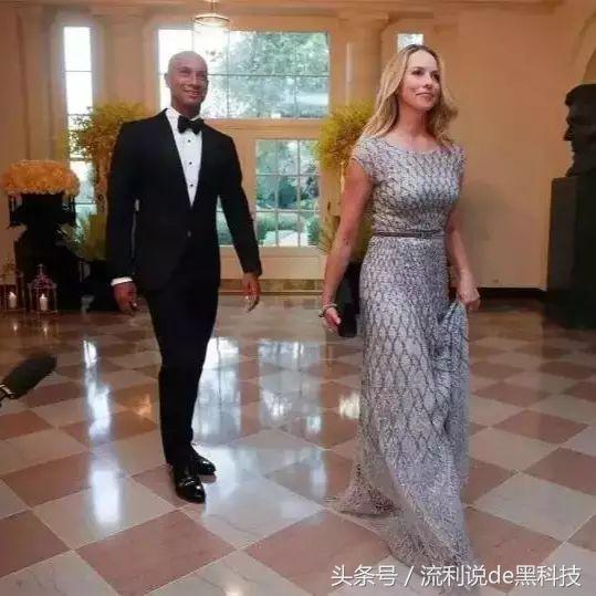 乔布斯的真正成就改变人们的生活,乔布斯改变世界的一瞬间