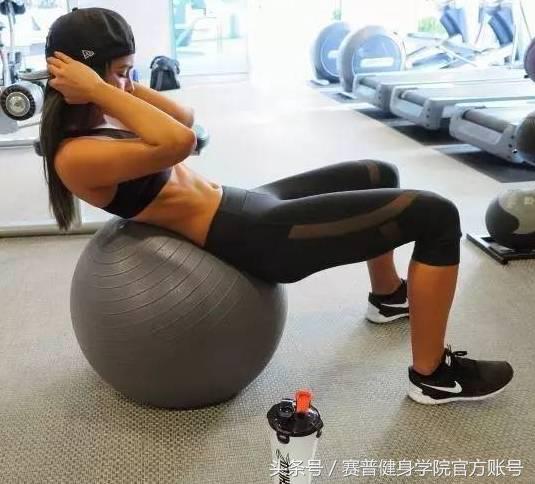 瘦出杨幂同款腿的教程,大腿粗如何减细最快杨幂