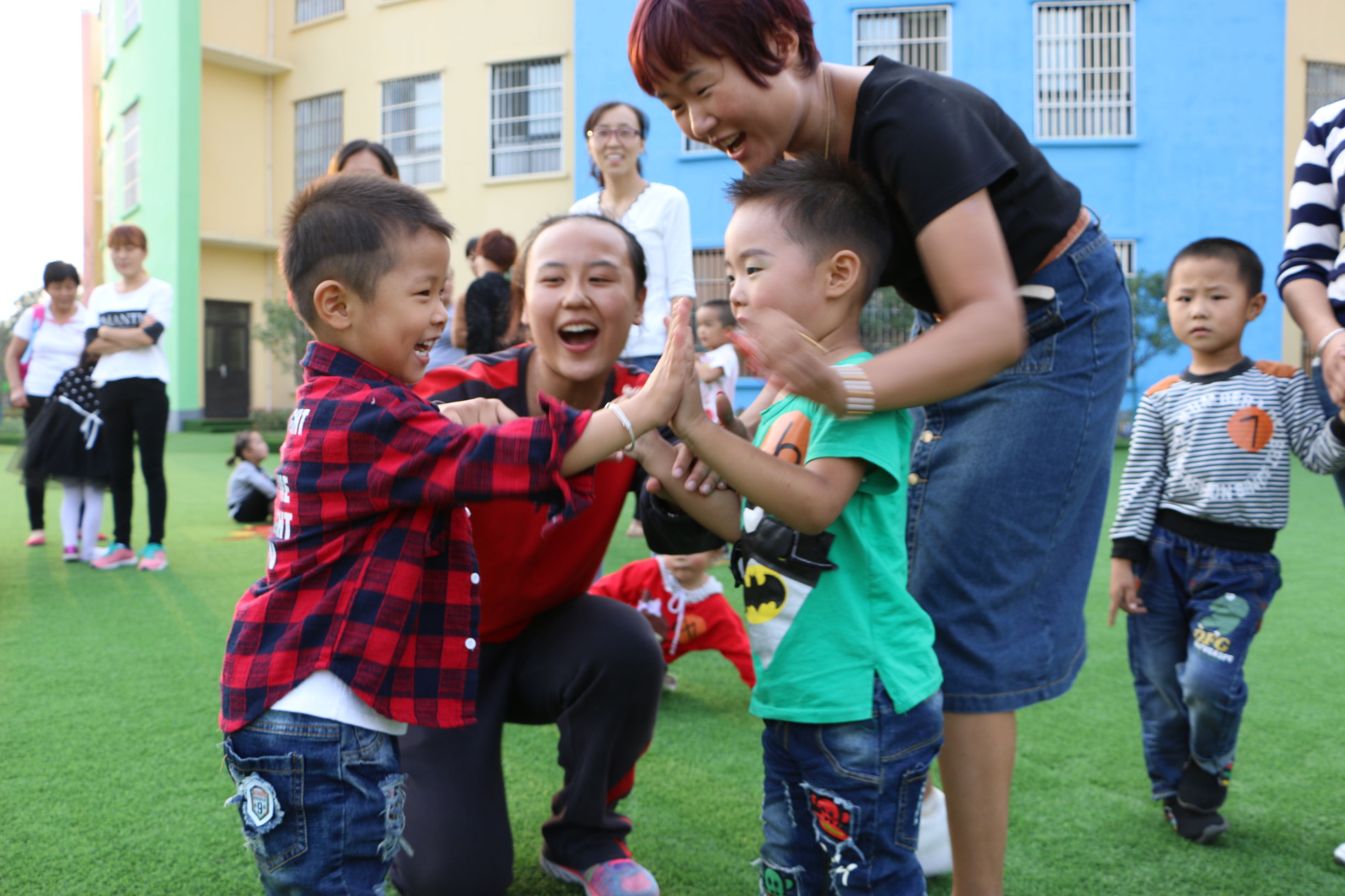 富平:庄里试验区中心幼儿园“森林舞会”主题生日派对
