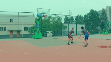 考辛斯低位单打技巧,考辛斯打法风格技术特点