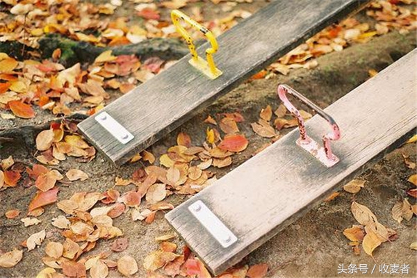 老婆把刚满月的孩子丢下回了娘家,现在来向我提要求,可恨!