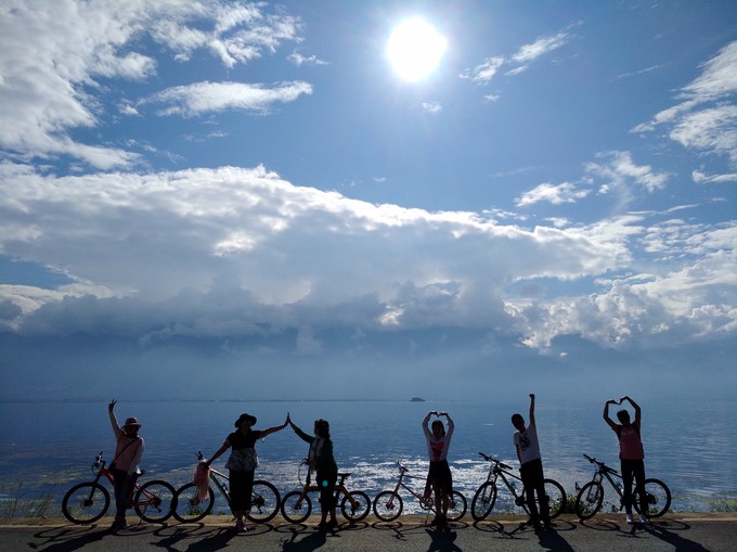 云南大理丽江六日游纯玩团直播,昆明大理丽江双飞六日游多少钱