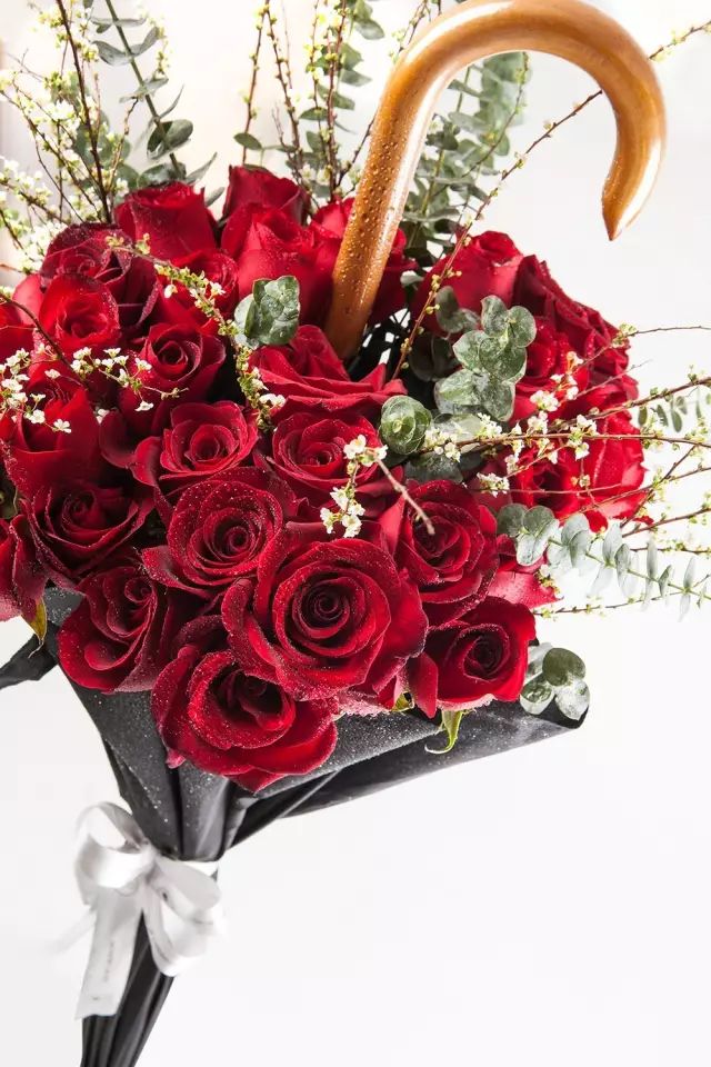 拥有后宫”佳丽三千“的设计师大叔告诉你：什么是美｜手作之美